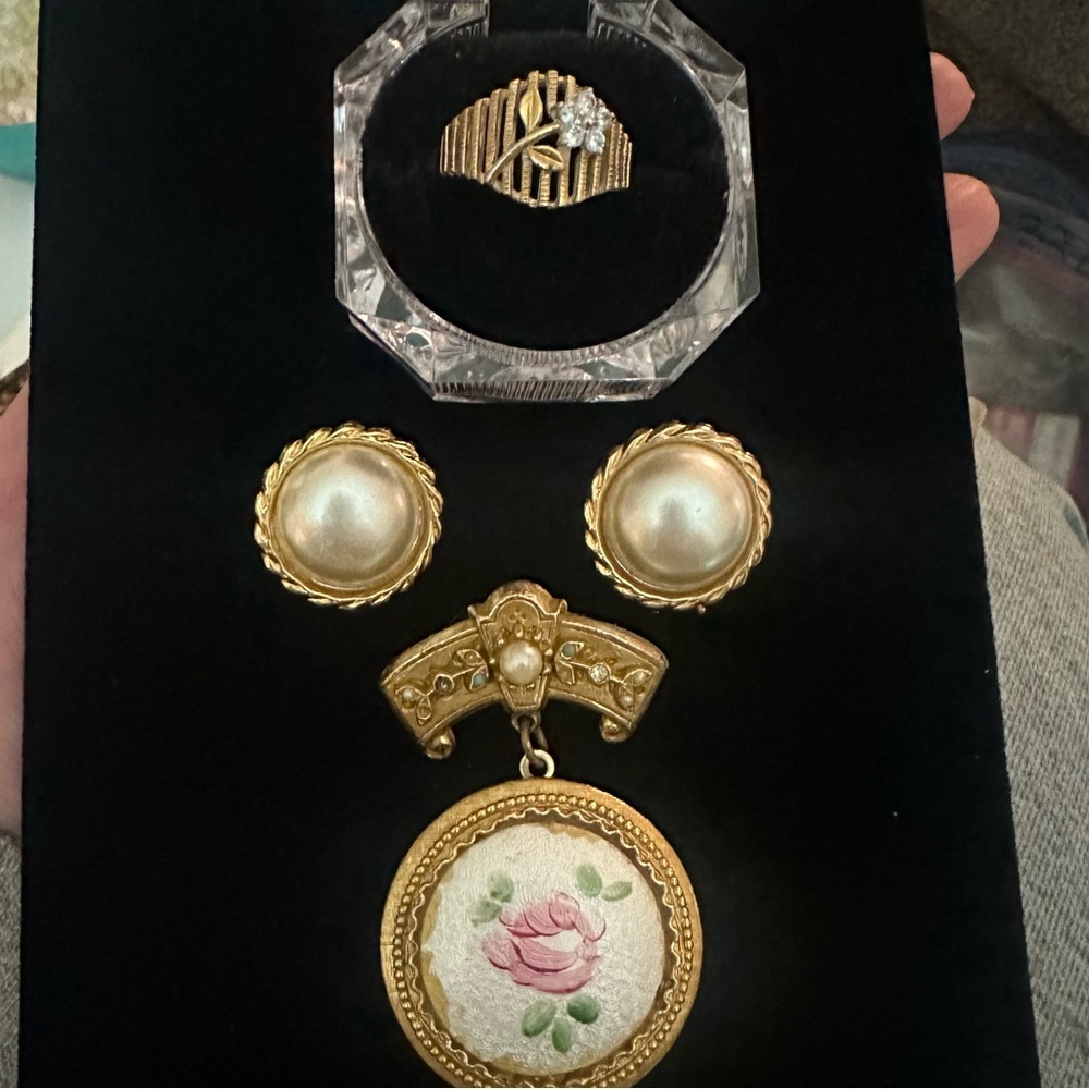 Art Nouveau Vintage Jewelry Bundle